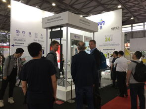 啟鈞電子 戶(hù)外廣告機(jī),戶(hù)內(nèi)廣告機(jī),顯示屏,立式廣告機(jī),液晶廣告機(jī),智慧智能公交電子站牌,商用tv電視,工業(yè)監(jiān)視器,酒店電視機(jī),酒店設(shè)備